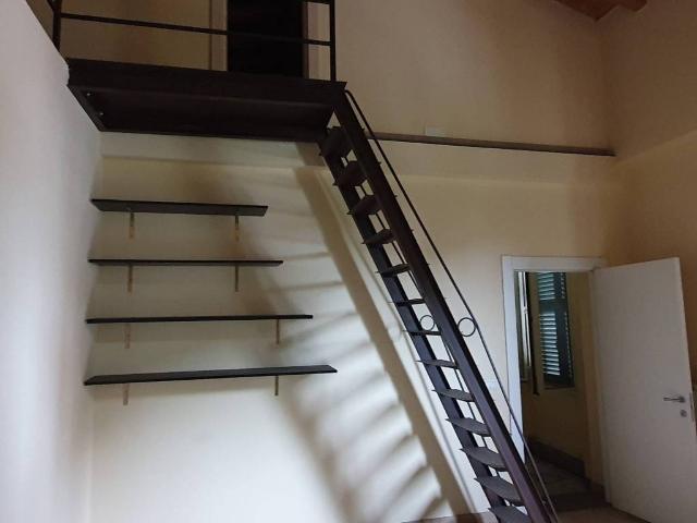 Appartamento in affitto a Massa MS