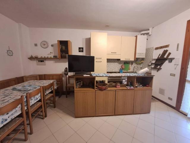 Appartamento in affitto a Massa via Magliano, 54100, arredato, posto auto, terrazzo TrovaCasa