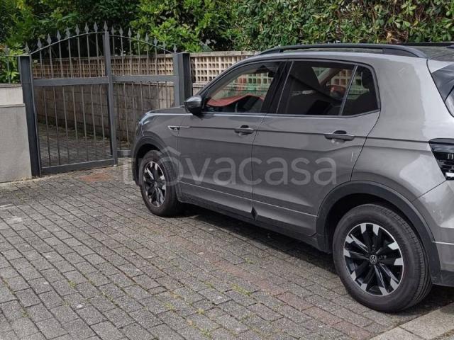 Appartamento in affitto a Massa via Parma, arredato, posto auto, terrazzo TrovaCasa