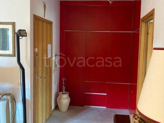 Appartamento in affitto a Massa via Pisa, arredato, senza ascensore, balcone TrovaCasa