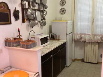 Appartamento in affitto a Massa via Pisa, 70, arredato, posto auto, balcone TrovaCasa