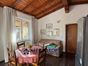 Appartamento in Affitto a Massa