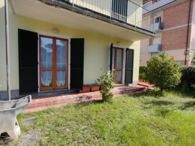 Appartamento in affitto a Massa