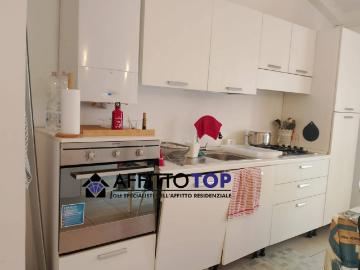 Appartamento in Affitto a Massa