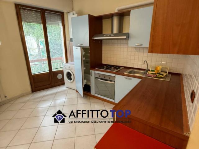 Appartamento in Affitto a Massa