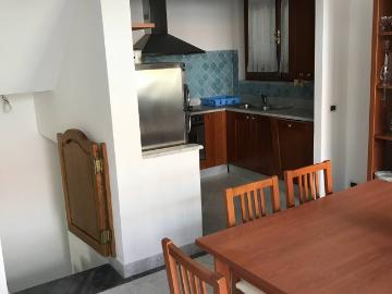 Appartamento in Affitto a Massa