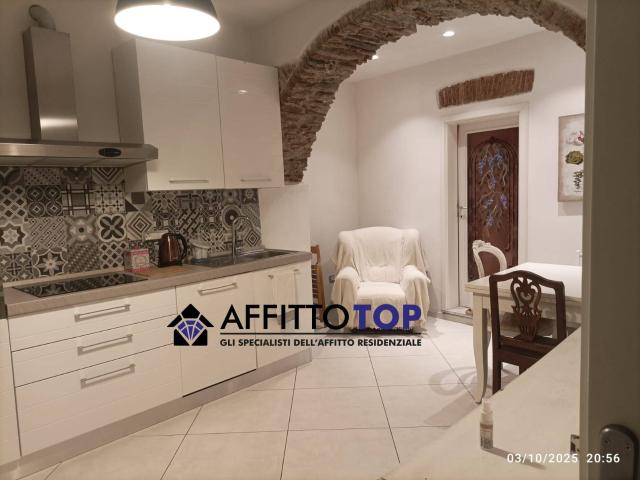 Appartamento in Affitto a Massa