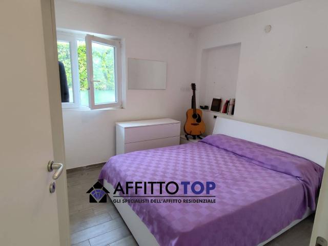 Appartamento in Affitto a Massa