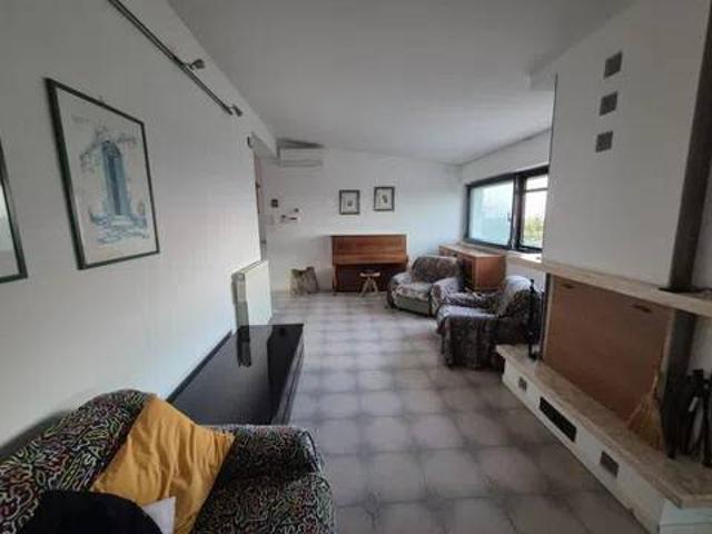 Appartamento in affitto a Massignano AP