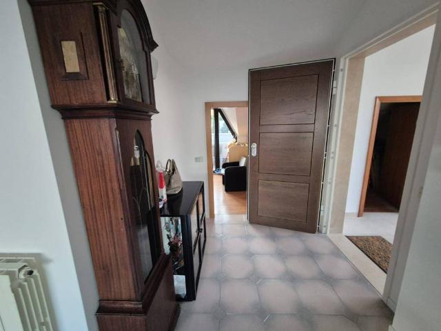 Appartamento in affitto a Massignano AP