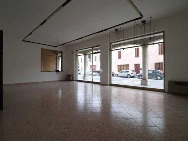 Appartamento in affitto a Marmirolo MN