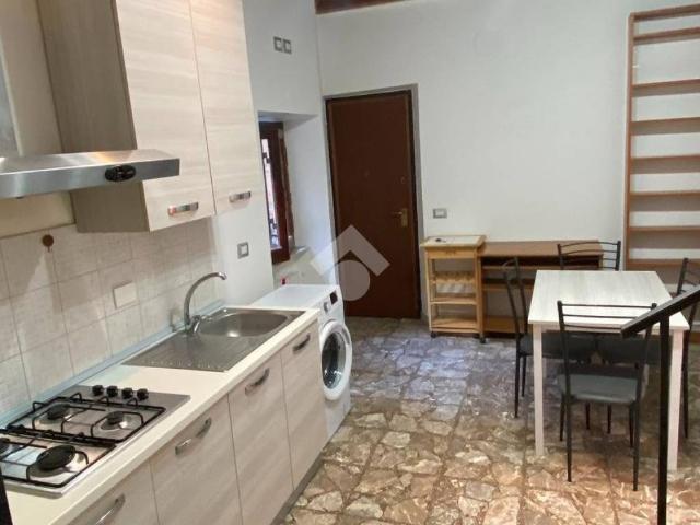 Appartamento in affitto a Marino RM