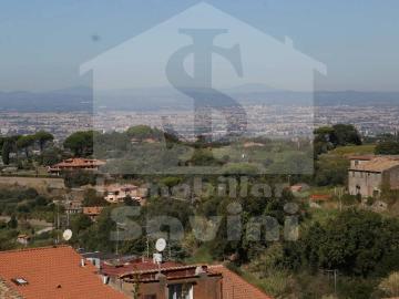 Appartamento in affitto a Marino RM