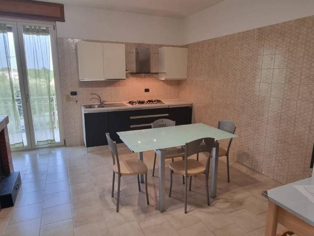 Appartamento in affitto a Marsicovetere PZ