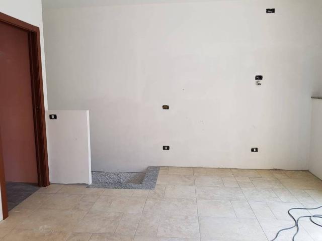 Appartamento in affitto a Meda MB