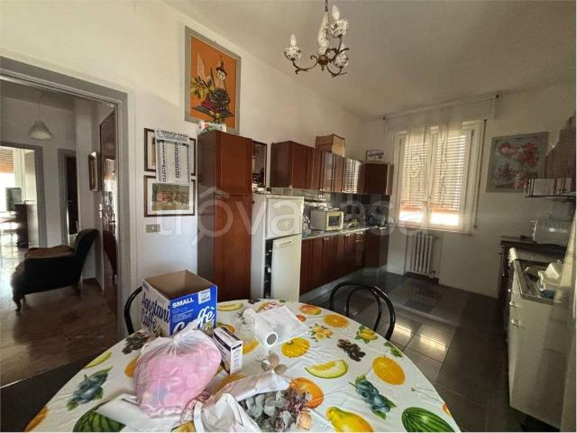 Appartamento in affitto a Medesano, arredato, centrale, cantina TrovaCasa
