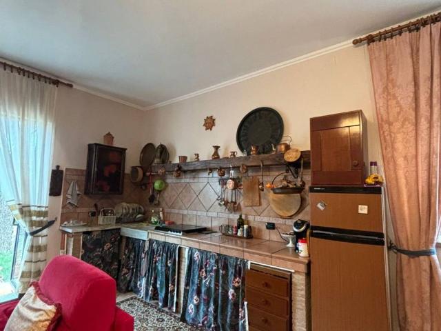 Appartamento in affitto a Medesano PR