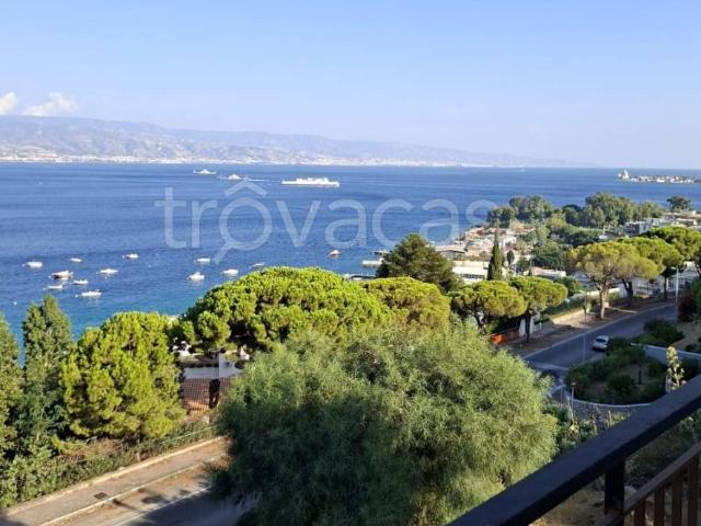 Appartamento in affitto a Messina strada Panoramica dello Stretto, 562, non arredato/vuoto, posto auto, vista mare TrovaCasa