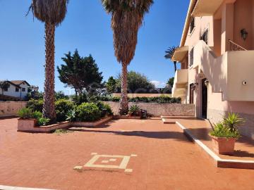 Appartamento in affitto a Messina via Consolare Pompea, 2115, non arredato/vuoto, giardino privato, terrazzo TrovaCasa