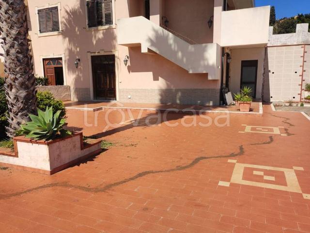 Appartamento in affitto a Messina via Consolare Pompea, 2115, non arredato/vuoto, giardino privato, terrazzo TrovaCasa