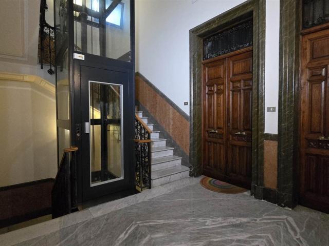 Appartamento in affitto a Messina via Ugo Bassi 53, immobile di prestigio, ascensore, centrale TrovaCasa