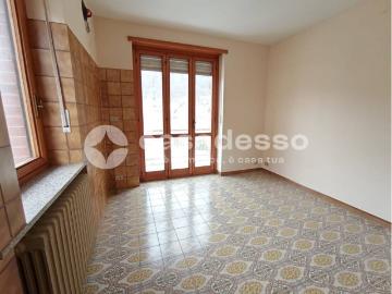 Appartamento in affitto a Mezzenile TO