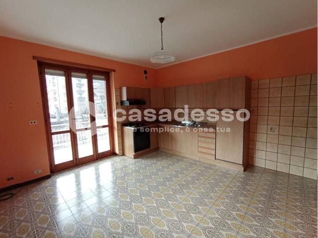 Appartamento in affitto a Mezzenile TO