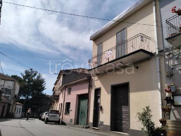 Appartamento in affitto a Milo via Mongibello, 37, arredato, terrazzo, balcone TrovaCasa