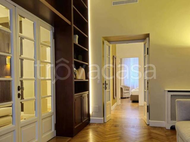 Appartamento in affitto a Milano via Colonnetta, Guastalla