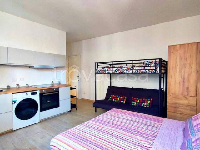 Appartamento in affitto a Milano via Cadore, arredato, studio TrovaCasa