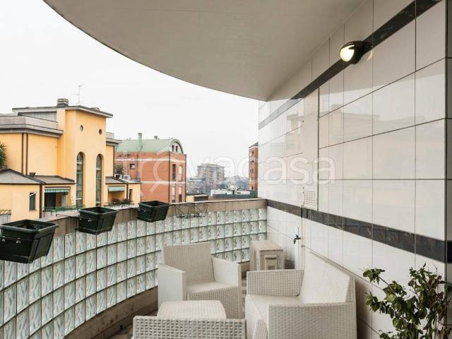 Appartamento in affitto a Milano via Cardinale Mezzofanti, arredato, box TrovaCasa