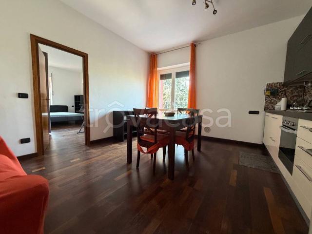Appartamento in affitto a Milano via Carlo Valvassori Peroni, 76, arredato, riscaldamento centralizzato, giardino condominiale TrovaCasa