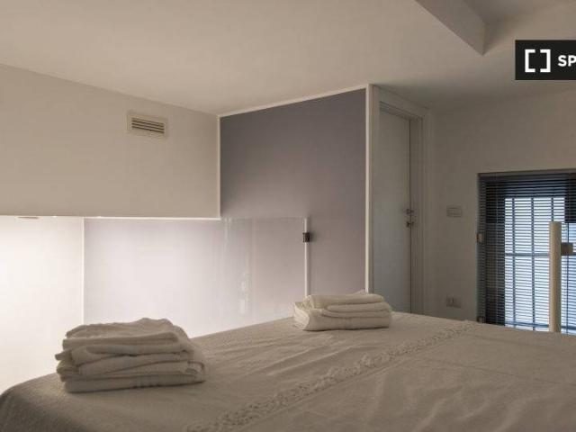 Appartamento in affitto a Milano via Ariberto, Corso Genova