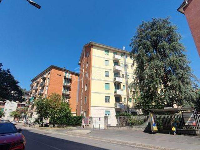 Appartamento in affitto a Milano via Bartolomeo Cabella 54, non arredato/vuoto, arredato, cucina abitabile TrovaCasa