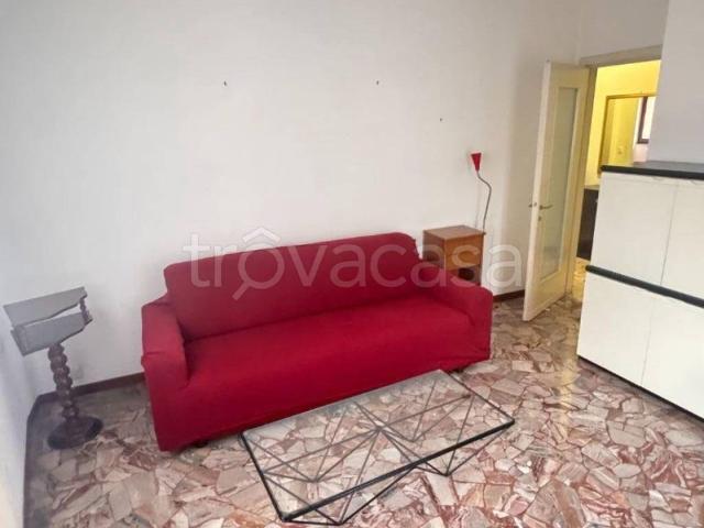 Appartamento in affitto a Milano via Bengasi, 2, arredato, luminoso, balcone TrovaCasa