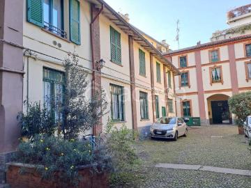 Appartamento in affitto a Milano via Bramante, 39, arredato, riscaldamento autonomo, libero subito TrovaCasa
