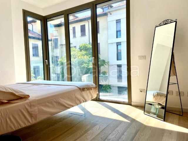 Appartamento in affitto a Milano via Giuseppe Compagnoni, piscina, balcone, cucina abitabile TrovaCasa