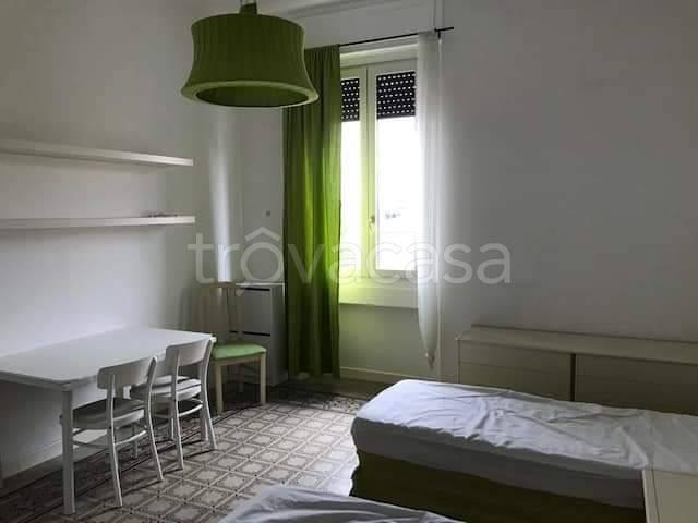 Appartamento in affitto a Milano via Giuseppe Ripamonti, Vigentino Fatima