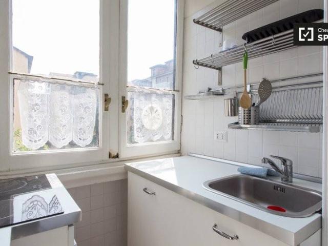Appartamento in affitto a Milano via Giuseppe Ripamonti, Vigentino Fatima