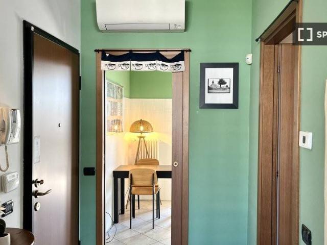 Appartamento in affitto a Milano via del Futurismo, Santa Giulia