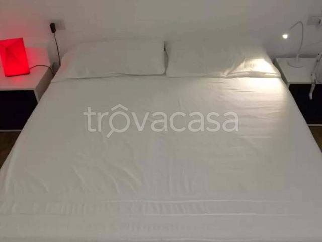 Appartamento in affitto a Milano via Eugenio Carpi, arredato TrovaCasa