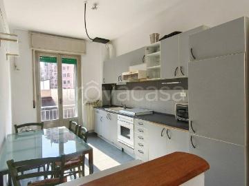 Appartamento in affitto a Milano via Lodovico Montegani, 47, arredato, vicinanze negozi, lavatrice TrovaCasa