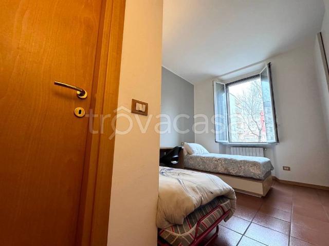 Appartamento in affitto a Milano via Lomellina, 23, arredato, ristrutturato, balcone TrovaCasa