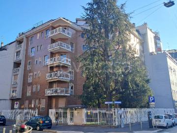 Appartamento in affitto a Milano via Sansovino 14, arredato, ascensore, libero subito TrovaCasa