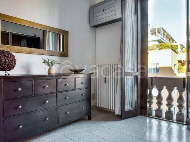Appartamento in affitto a Milano via Sebastiano del Piombo, Monte Rosa Lotto