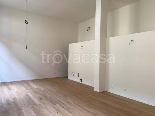 Appartamento in affitto a Milano via Selvanesco TrovaCasa