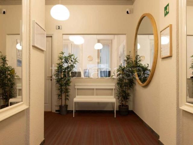 Appartamento in affitto a Milano via Sigieri, arredato, lavanderia, balcone TrovaCasa