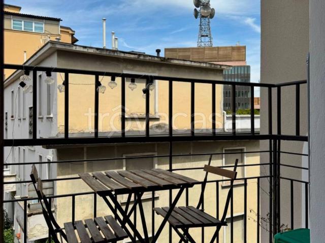 Appartamento in affitto a Milano via Spalato, 2, arredato, terrazzo, immobile di prestigio TrovaCasa