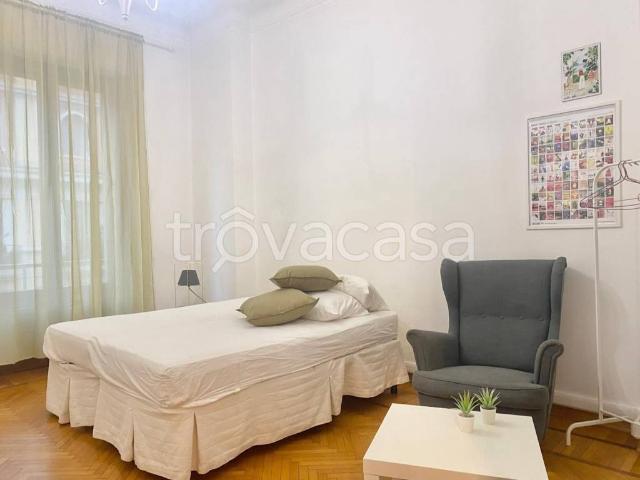 Appartamento in affitto a Milano via Podgora, arredato, ascensore, doppia esposizione TrovaCasa