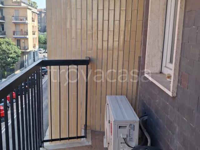 Appartamento in affitto a Milano via Pompeo Cambiasi, Casoretto